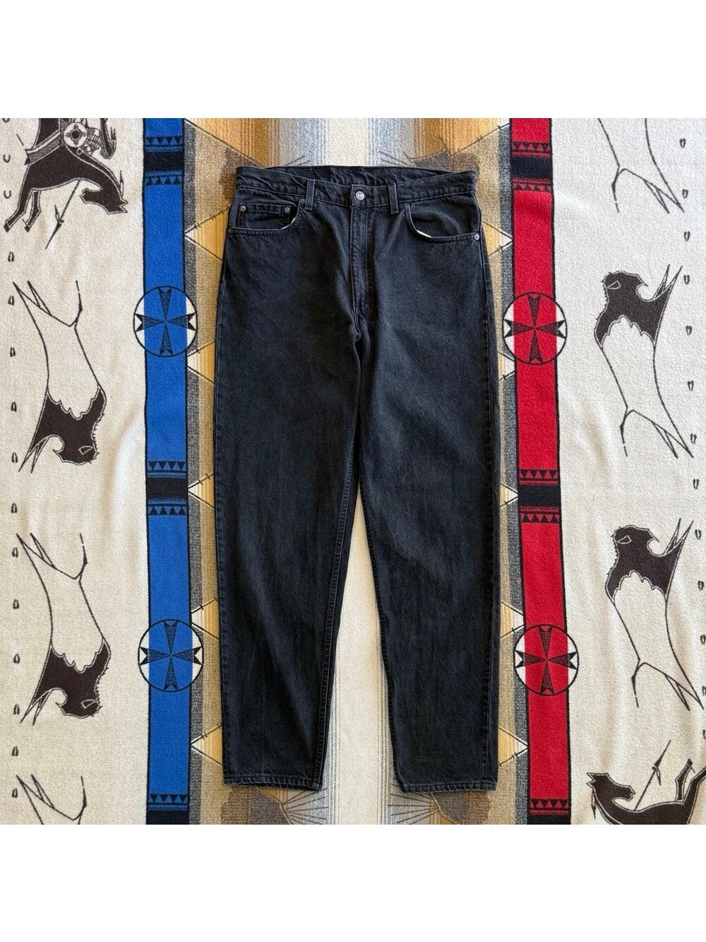 Vintage 90s Men’s Levi’s 550 Black Jeans Size 36x34 Relaxed Fit Tapered Leg